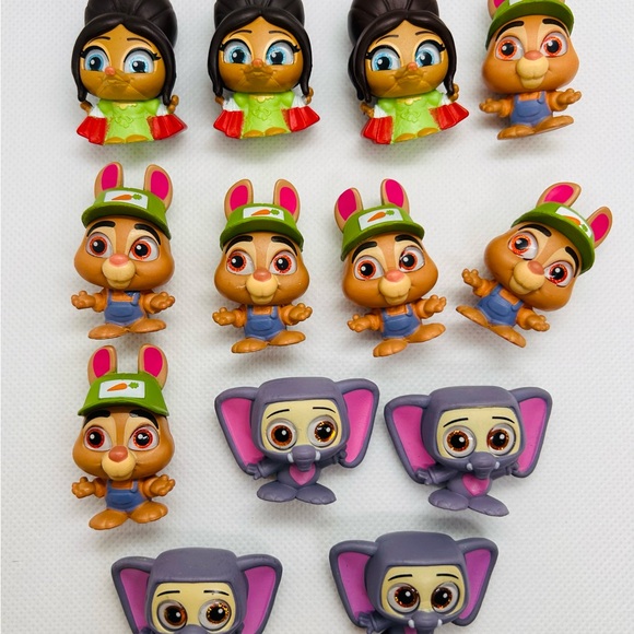Custom Disney Doorables Beaded Keychains - Picture 3 of 11